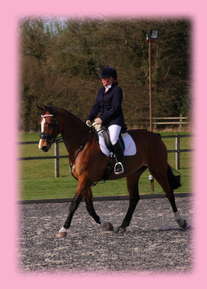 Sarah competing on Velvet